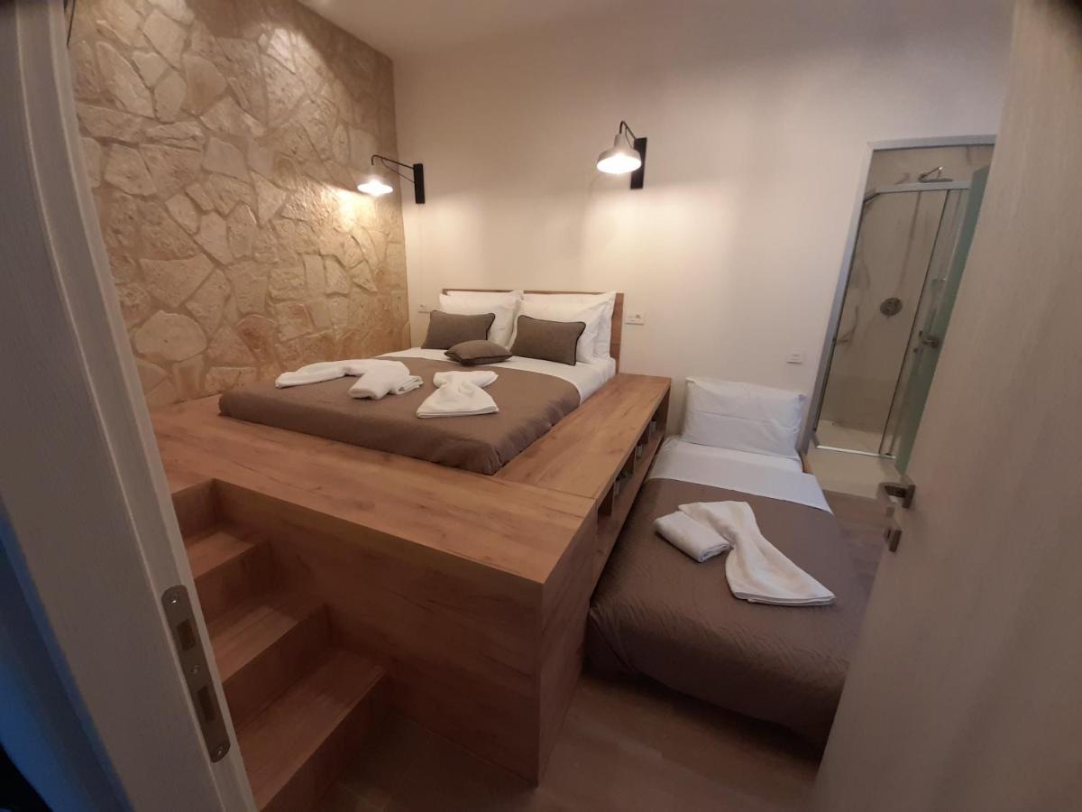 Melitta'S Luxury Apartments Anthousa  Dış mekan fotoğraf
