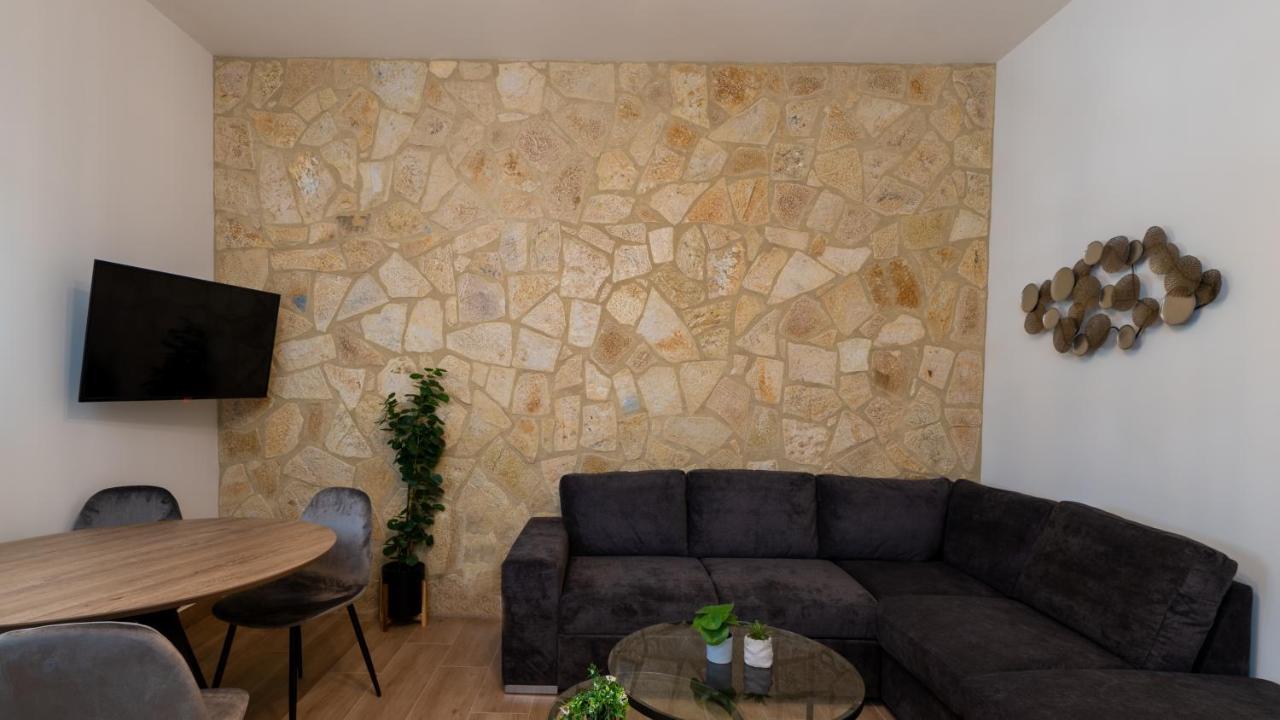 Melitta'S Luxury Apartments Anthousa  Dış mekan fotoğraf