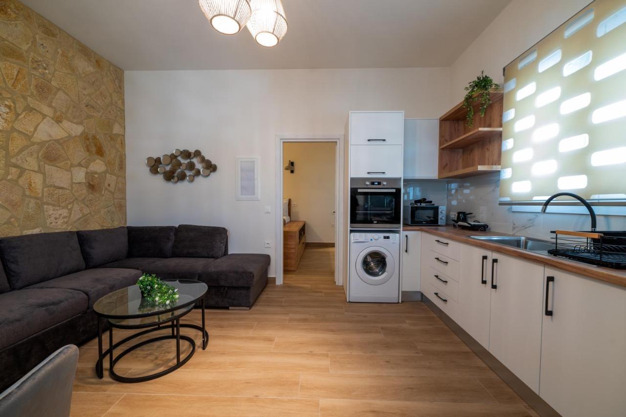 Melitta'S Luxury Apartments Anthousa  Dış mekan fotoğraf